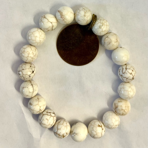 Gemstone bead elastic bracelet w/ A initial charm jewelry - Picture 9 of 16